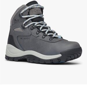 Columbia Women's Discontinued Newton Ridge Plus Hiking Boot in Quarry/Cool Wave